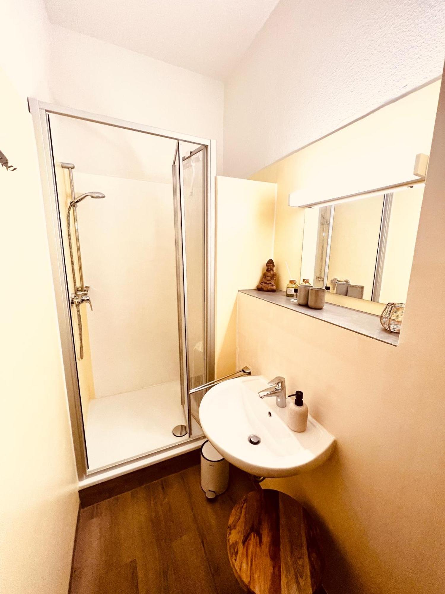 באד גריסבאך Wunderschoenes Apartment Mit Bademantelgang Zur Wohlfuehltherme מראה חיצוני תמונה